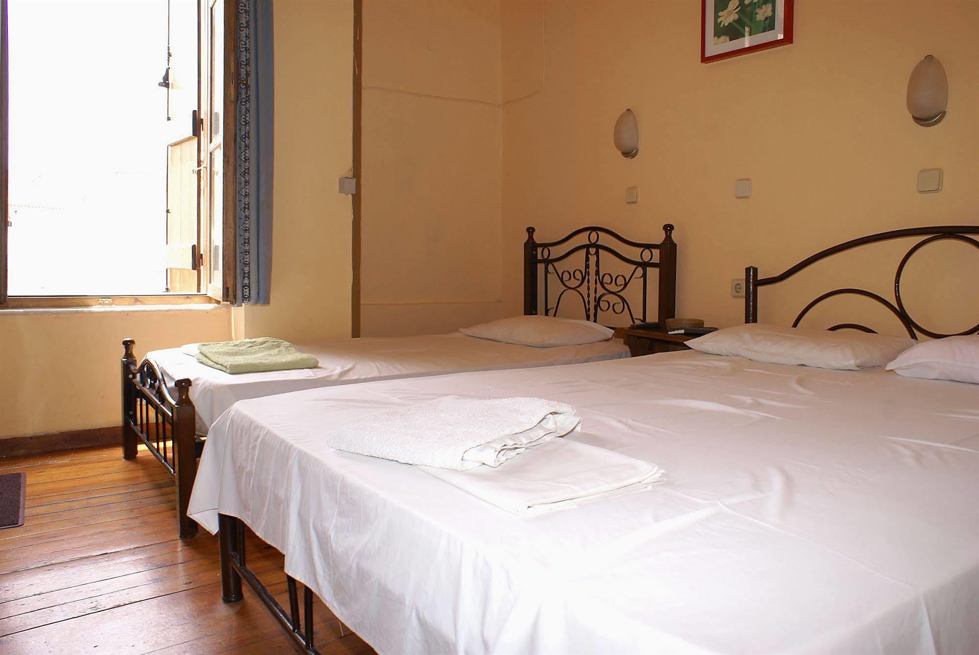 Kydonia Rooms Ханья Экстерьер фото