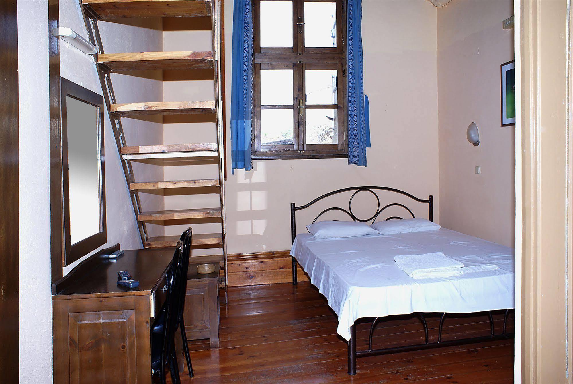 Kydonia Rooms Ханья Экстерьер фото